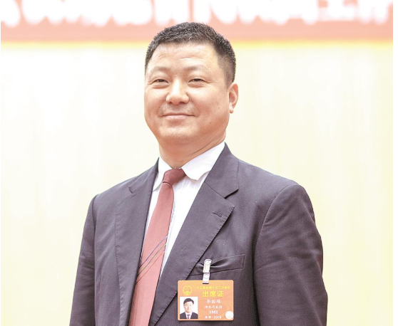 湖北水总董事长_湖北董事长叶必文妻子(3)