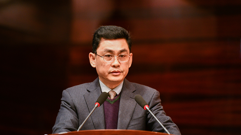 铁塔集团董事长_埃菲尔铁塔