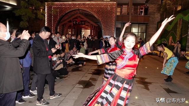 &ldquo;壮美长江&bull;诗画宜昌&rdquo;长江经济带高质量发展主题采访活动收官