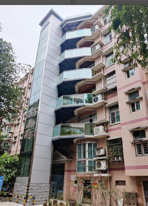 新政助力,加梯期盼2年终圆梦 全市第一部弧形连廊安装完毕!