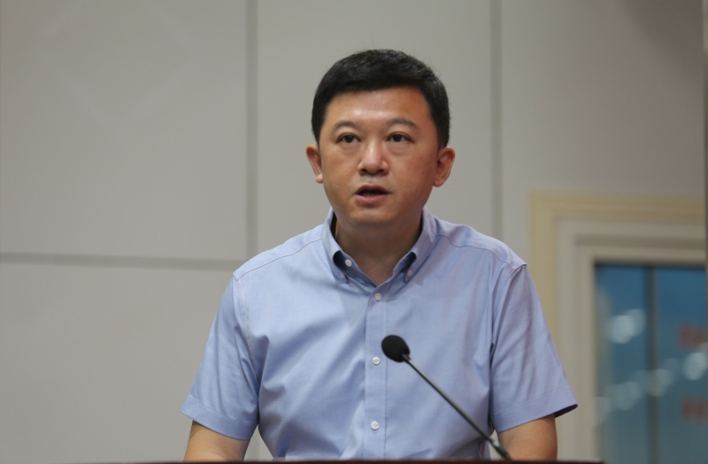 云集街道党工委书记贾胜作表态发言窑湾街道党工委书记毛志远作表态