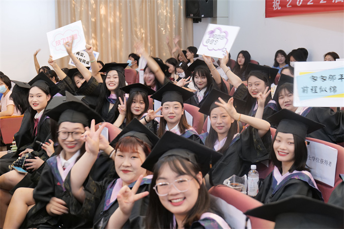 "三峡大学科技学院举行别样毕业典礼 - 三峡宜昌网