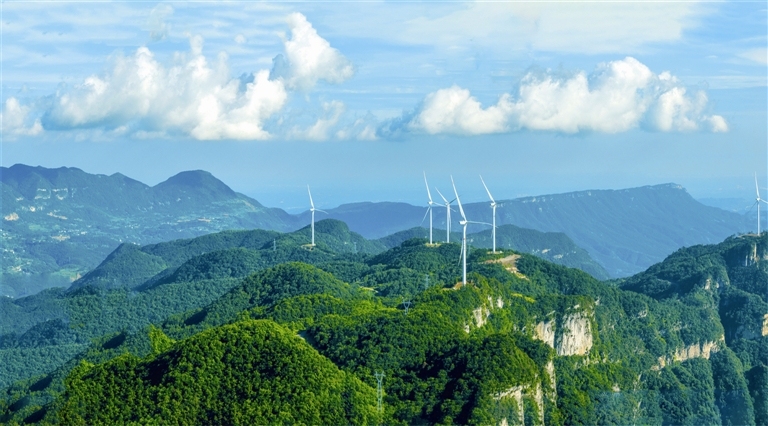 群山崛起绿色电能