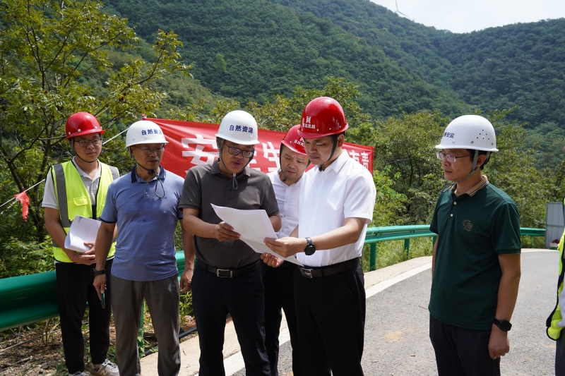 刘传钢调研食品安全,安全生产及地质灾害预防工作_云上当阳