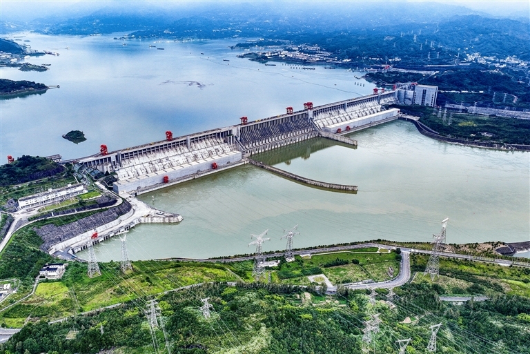 三峡电站今年首次满负荷运行