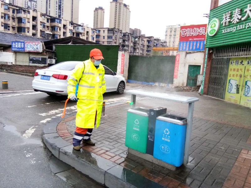 北控城市服務(宜昌)有限公司環衛工人